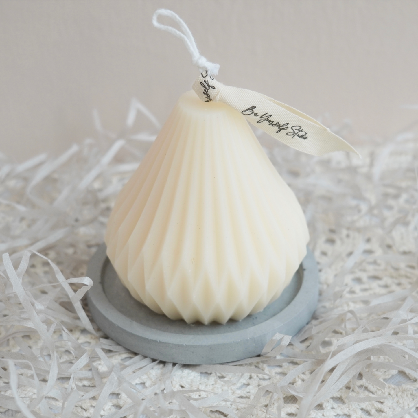 【香薰蠟燭系列】鐘形造型香薰蠟燭(送底座)